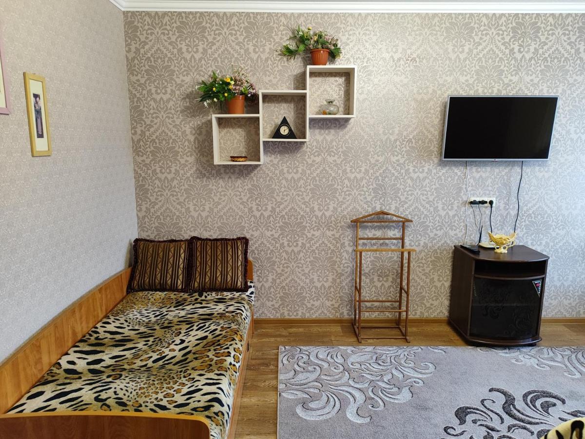 Ferienwohnung Новобудова Центр Либiдь Плаза Khmelʼnytsʼkyy Exterior foto