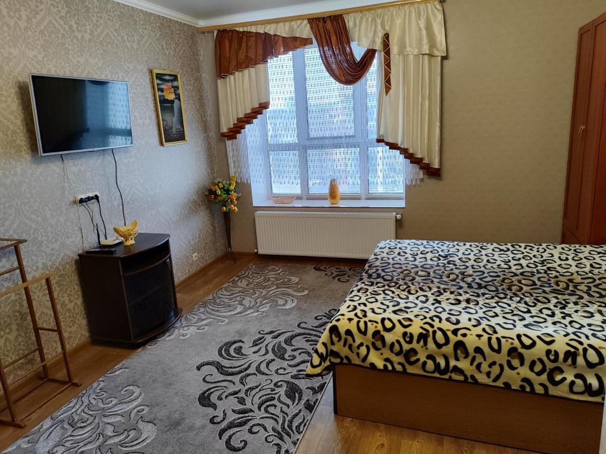Ferienwohnung Новобудова Центр Либiдь Плаза Khmelʼnytsʼkyy Exterior foto