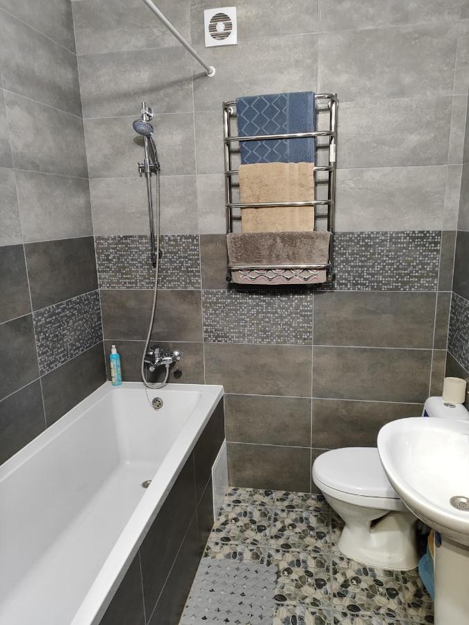 Ferienwohnung Новобудова Центр Либiдь Плаза Khmelʼnytsʼkyy Exterior foto