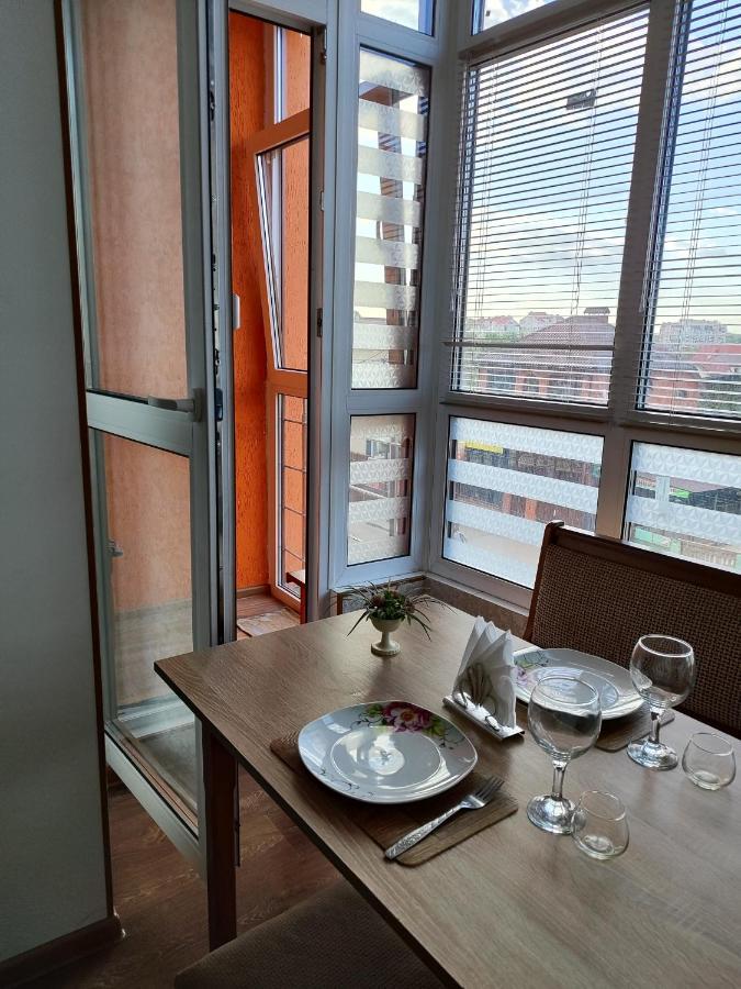 Ferienwohnung Новобудова Центр Либiдь Плаза Khmelʼnytsʼkyy Exterior foto